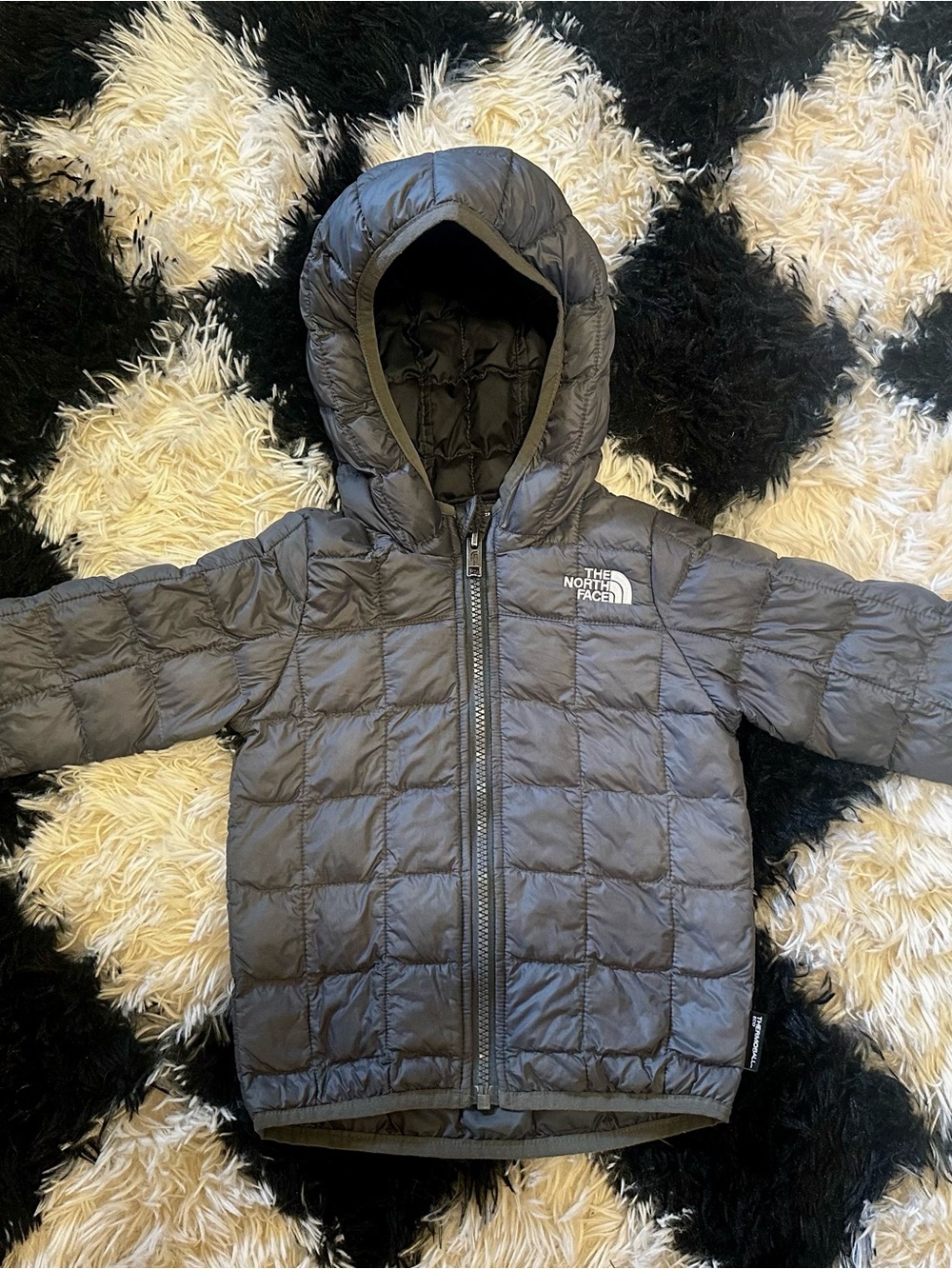 The North Face Quilted Hooded Jacket - Gray